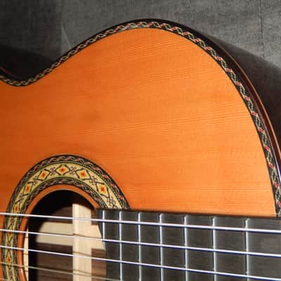 LEGENDARY "EL VITO" PROFESSIONAL RLC - LUTHIER MADE - WORLD CLASS - CLASSICAL GRAND CONCERT GUITAR - CEDAR/INDIAN ROSEWOOD - LATTICE BRACING image 3