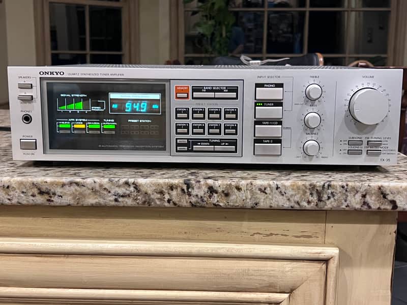 Onkyo TX-35 Quartz Synthesized Tuner Amplifier 45WPC-2019 - Silver