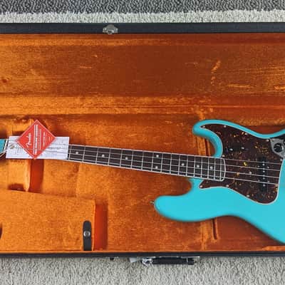 Mint Fender American Vintage II 1966 4-String Jazz Bass, Seafoam Green w/Case image 5