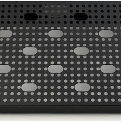 Temple Audio SOLO 18 Pedalboard, 18" x 8.5", Vintage White image 3