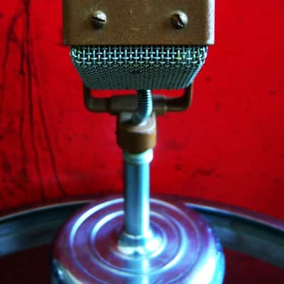 Vintage RARE 1940's Airline / Electro-Voice V-1 Ribbon Velocity Microphone w 423 model stand PROP image 10