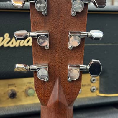 Martin Standard Series D-28 2002 - Natural image 6