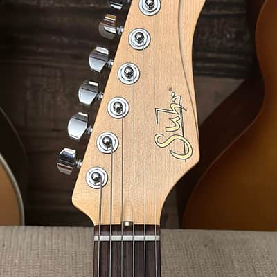 Suhr Classic JM Gold Electric Guitar with Tremolo image 9