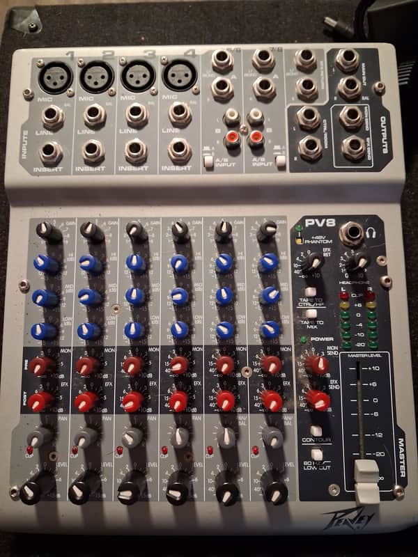 Peavey PV8 mixer Bild 1