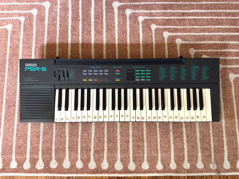 Yamaha PSR 6 FM Synthesizer Piano Keyboard