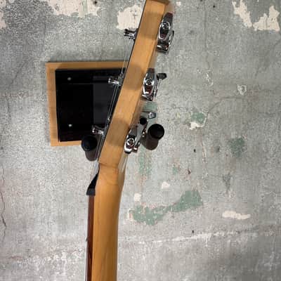 Line 6 Variax 500 Electric Guitar - Black image 9