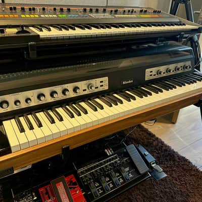 Rhodes MK8/73 (UK/2026)  elec piano with MIDI fitted image 11