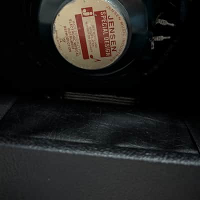 Fender '65 Princeton Reverb Reissue 12-Watt 1x10" Guitar Combo 2008 - Present - Black image 3