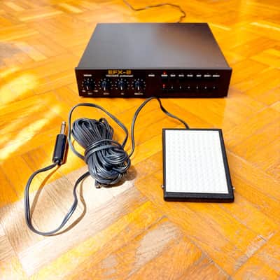 Viscount EFX-2 (Italy, 1995) Vintage Half Rack Multi Effects Processor with Power Supply and Bypass Footswitch – Fully Tested! image 4