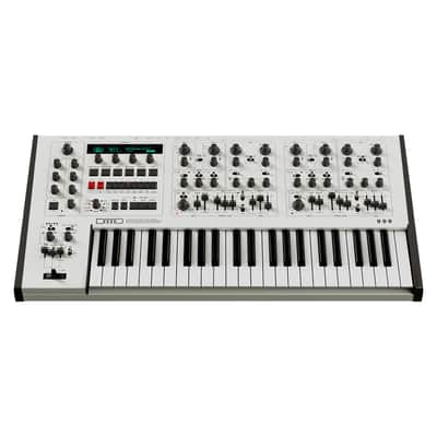 UDO Audio DMNO 8-Voice Analogue Hybrid Synthesiser (White) image 2