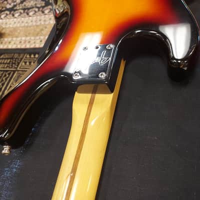 Fender Jazz Bass Plus  1993 image 13