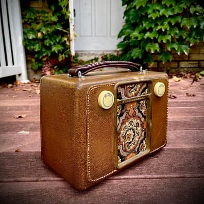 Rotary Connection Portable mini guitar cab with 8” vintage CTS speaker. Built from 50’s Westinghouse tube radio. 2025 - Tan/brown image 6