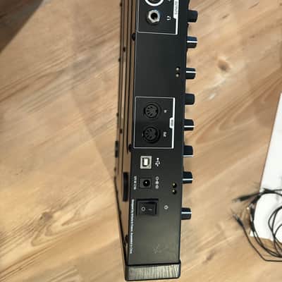 Arturia MiniBrute 2S Desktop Synthesizer 2018 - Present - Black image 3