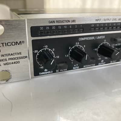 Behringer Multicom Pro MDX4400 4-Channel Audio Interactive