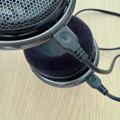 Sennheiser HD 650 Reference Headphones 2010s - Black image 6