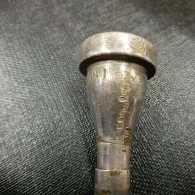 Olds Ambassador Cornet with Original Case and mouthpiece, good playing condition image 2