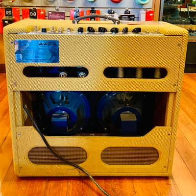 FENDER '59 BASSMAN REISSUE 4X10 GUITAR AMPLIFIER (USED) image 3