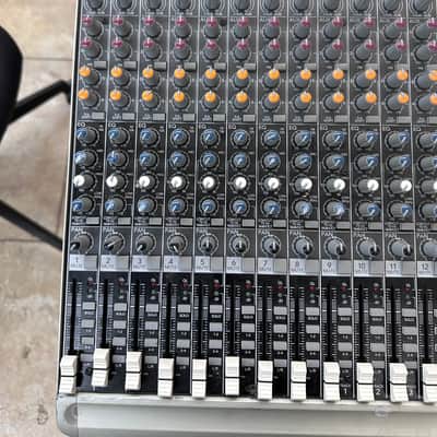 Mackie 1604 VLZ3 16 Channel 4 Bus Mixing Console - tested & working (0379) image 4