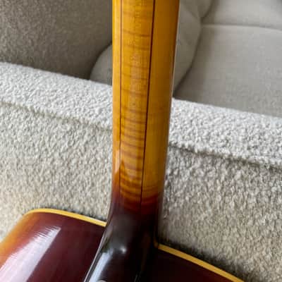 Gibson J-200 1969 - Cherry Sunburst image 20