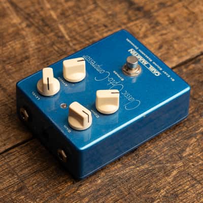 Carl Martin Classic Opto-Compressor V2 2010s - Blue image 5