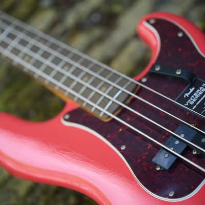 Fender Limited Edition Vintera II Road Worn '60s Precision Bass - Fiesta Red image 8