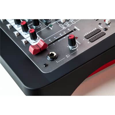 ALLEN & HEATH ZEDi-8 image 7