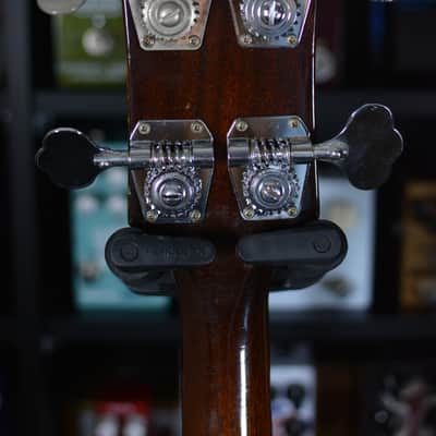 Gibson EB-2 1967 - Sunburst image 18