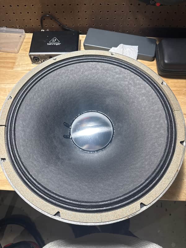 JBL K130 15” 8 ohm fresh recone image 1