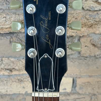 Gibson Les Paul Studio 2004 Wine Red image 3