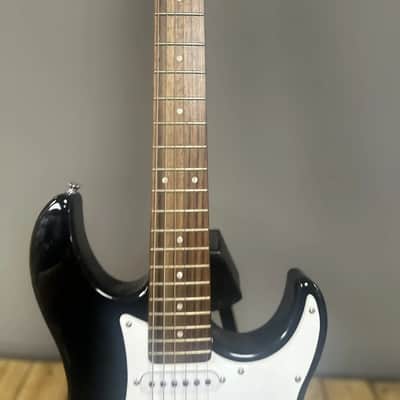Yamaha eg112c Stratocaster 2005 Black image 3