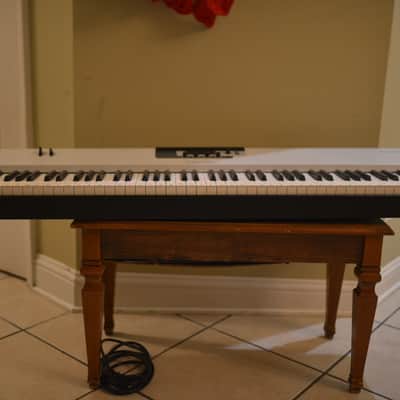 Studiologic Acuna 88 – 88-Key Hammer Action Controller Weighted Keys Piano image 2
