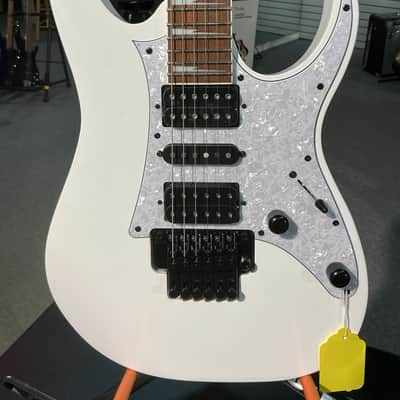 Ibanez RG450DXB RG Standard Electric Guitar - White image 2