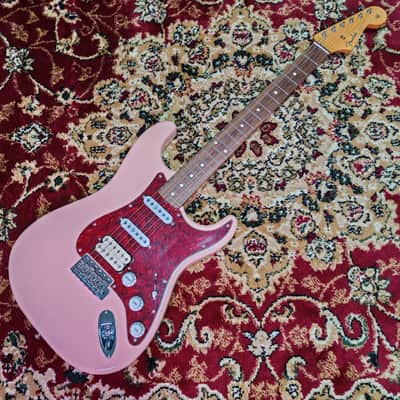 *NEW IN BOX* 2025 Fender Japan Artist Series, Li Ronghao Stratocaster Vintage Shell Pink, Tokyo Harajuku Flagship Store Exclusive Limited Edition 🔥 image 6