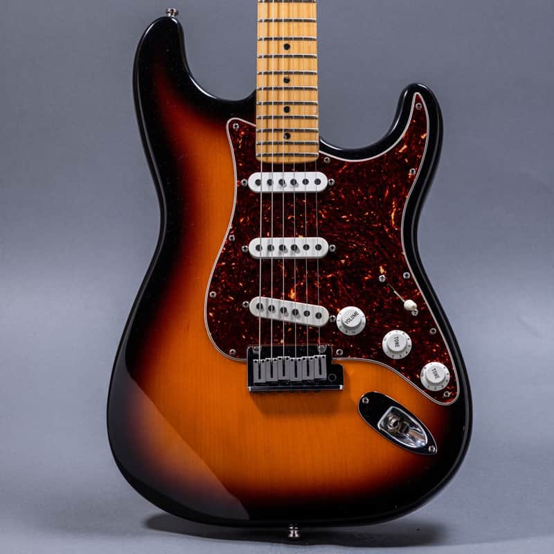 Fender American Standard Stratocaster 1995, Sunburst image 1