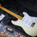 FENDER USA Vintage Stratocaster *Refinish "Olympic White + Maple" (1974)