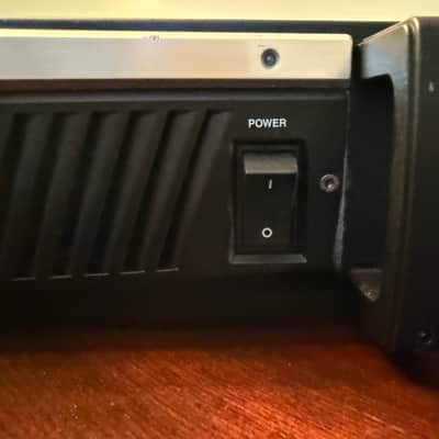 Ashly KLR-2000 2-Channel Power Amplifier 2010 - 2020 - Black / Silver image 2
