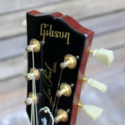 Used (2008) Gibson Les Paul Studio Electric Guitar with Gator Hardshell Case image 9