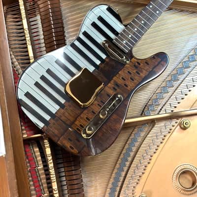 Gepettos Guild Piano Guitar image 8
