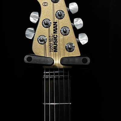 Ernie Ball Music Man St. Vincent Signature Goldie 2021 - Present - Cashmere image 3