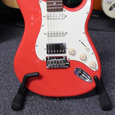 Tagima T-640 Electric Guitar - Red image 2