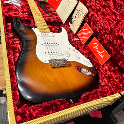Fender American Original '50s Stratocaster with Maple Fretboard 2018 - 2022 - 2-Color Sunburst image 10