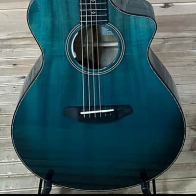 Breedlove  Oregon Concert Mojito CE Myrtlewood image 1