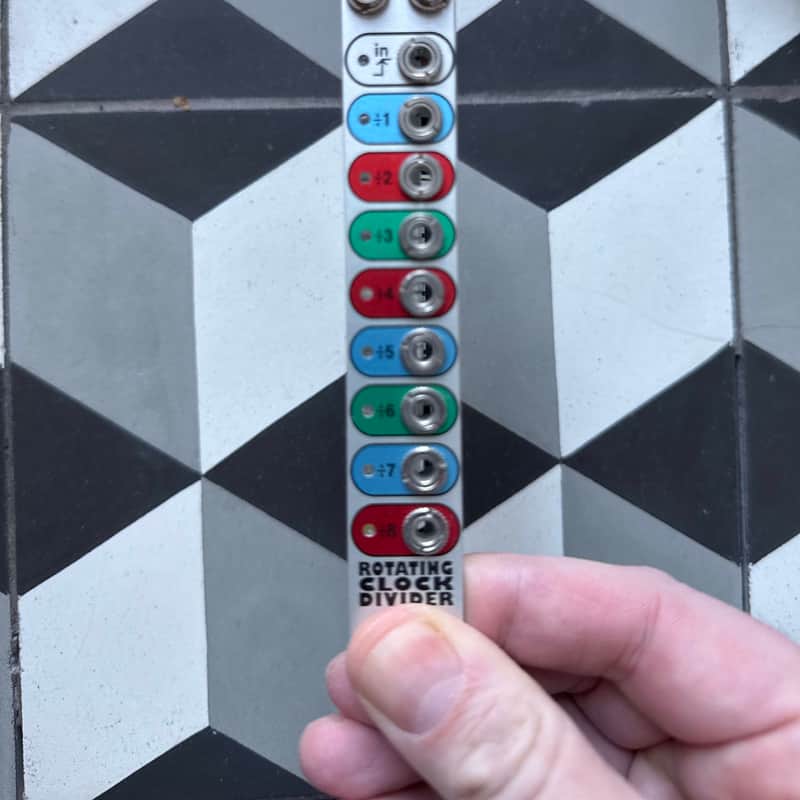 2010s 4MS Rotating Clock Divider Silver