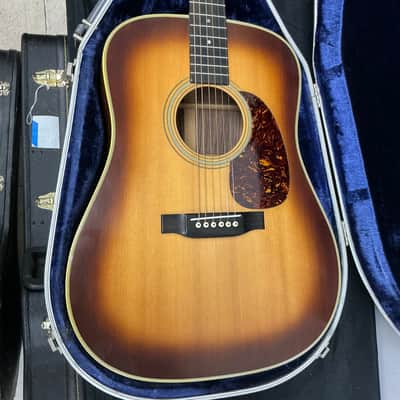 Vintage 1970 Martin D-28 Acoustic Guitar w/ Original Hardshell Case, Sunburst image 3