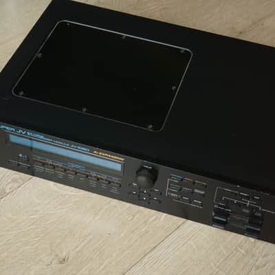 Roland JV-1080 64-Voice Synthesizer Module 1994 - 2001 - Black image 3