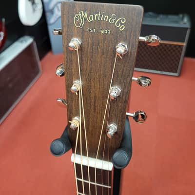 Martin Standard Series OM-28 2018 - 2024 - Natural image 2
