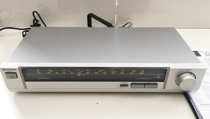 Am / Fm Stéréo Tuner Analogique Récepteur Radio Hitachi Ft-m33l Vintage Bild 1
