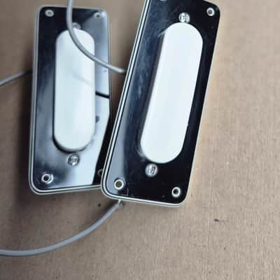 Univox Set of 2 Single Coil Pickups 1960s - Very Good, Complete image 1
