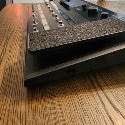 Line 6 Helix Floor Multi-Effects Processor image 5