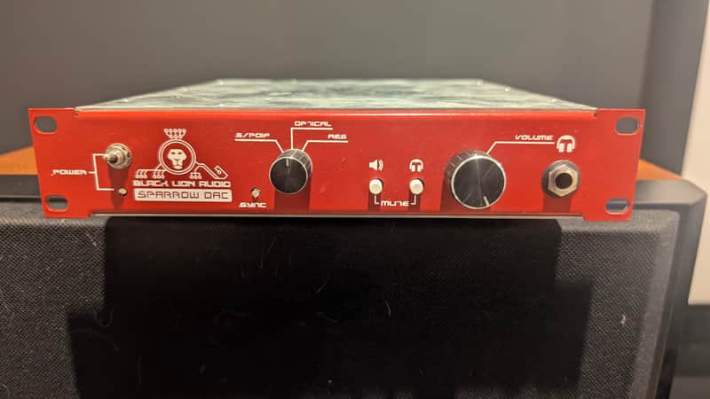 Black Lion Audio Sparrow DAC 2010s - RED image 1